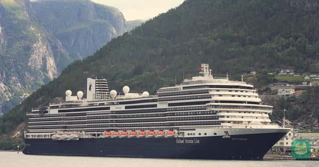 5 things Holland America Line does well—and 1 it doesn’t