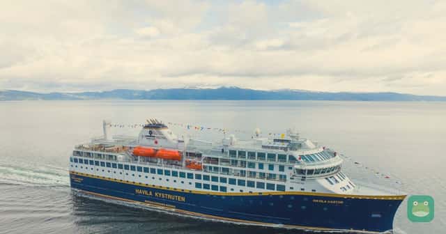 Havila Castor sailing along the Norwegian coast