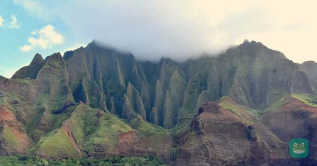 Hawaii — the Nā Pali Coast cliffs, Kauai