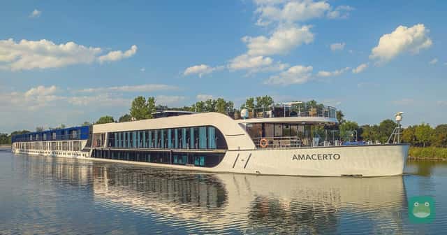 AmaCerto leaving the Bamberg lock, 2023